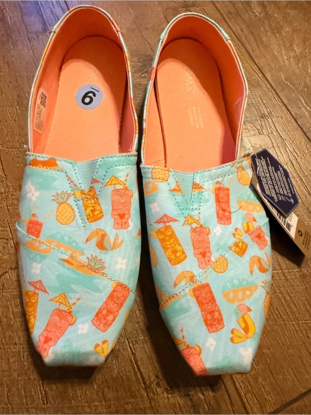 TOMS Women’s Alpargata Slip-On Flats – Tropical Tiki Print – Size 9 NWOB - Picture 9 of 9